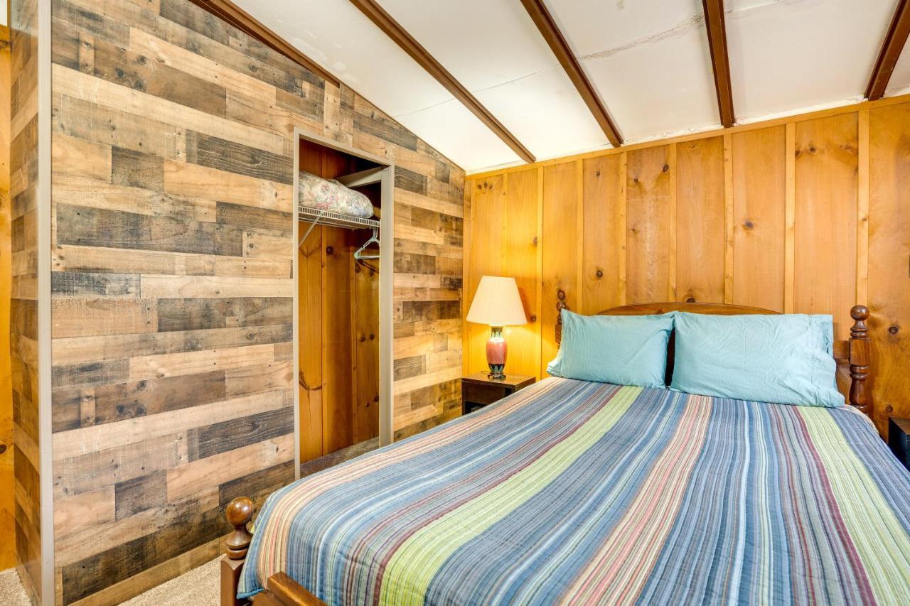 Brasstown Peaceful Warne Cabin Fenced Yard And Screened Porch מראה חיצוני תמונה