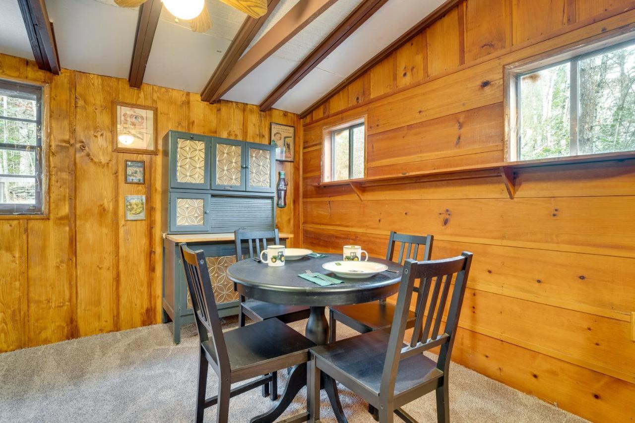 Brasstown Peaceful Warne Cabin Fenced Yard And Screened Porch מראה חיצוני תמונה