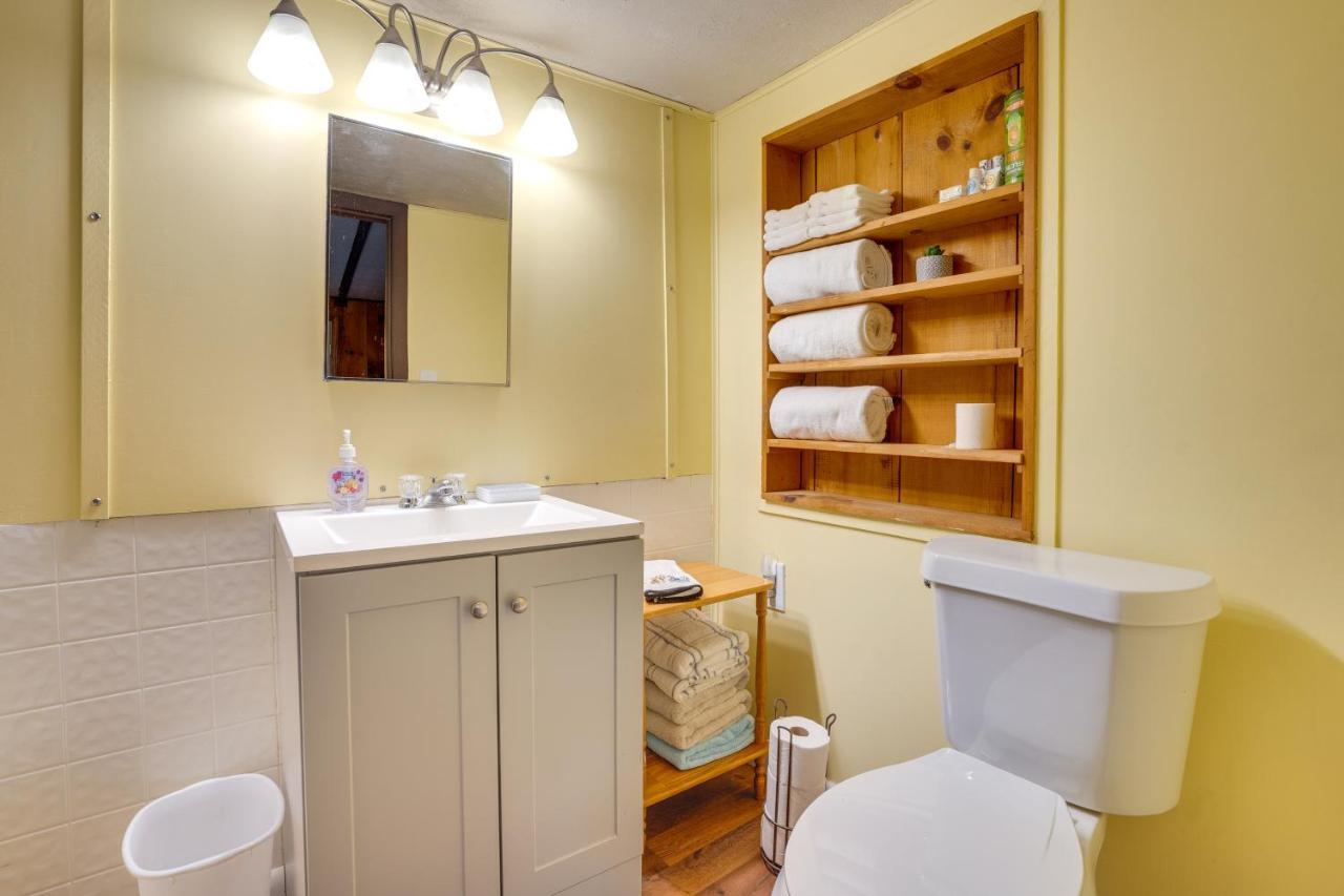 Brasstown Peaceful Warne Cabin Fenced Yard And Screened Porch מראה חיצוני תמונה